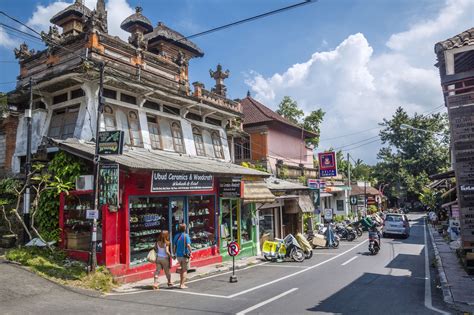 UBUD VALASINDO AMC, Kecamatan Ubud, Bali, telepon +62 .